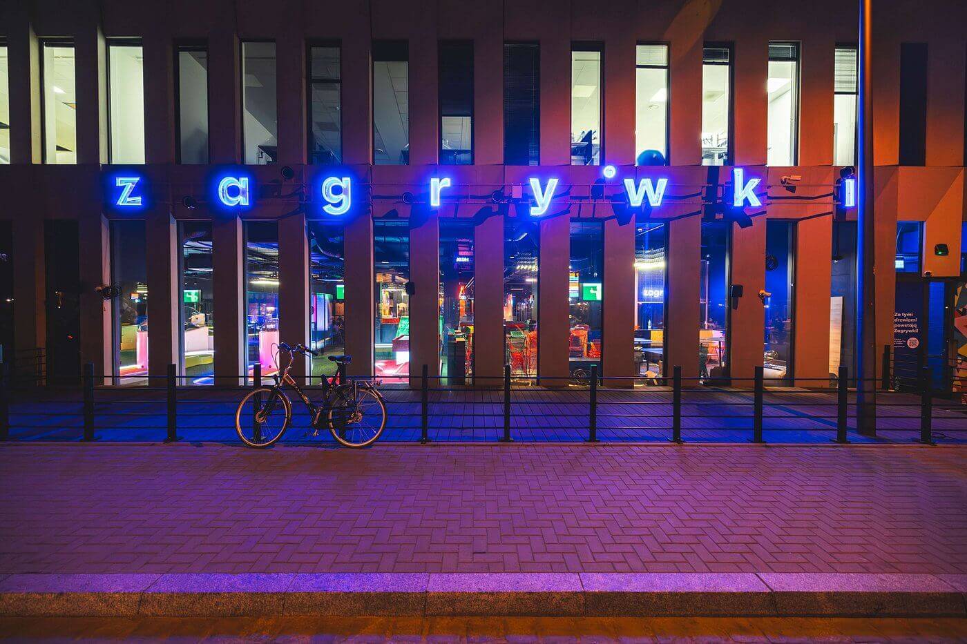 zdjęcie 1 w Zagrywki Activity Bar